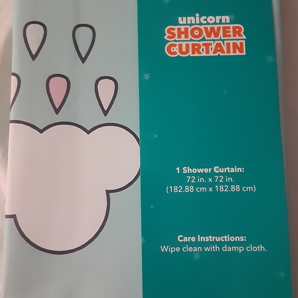 Unicorn shower curtain - Picture 1 of 4